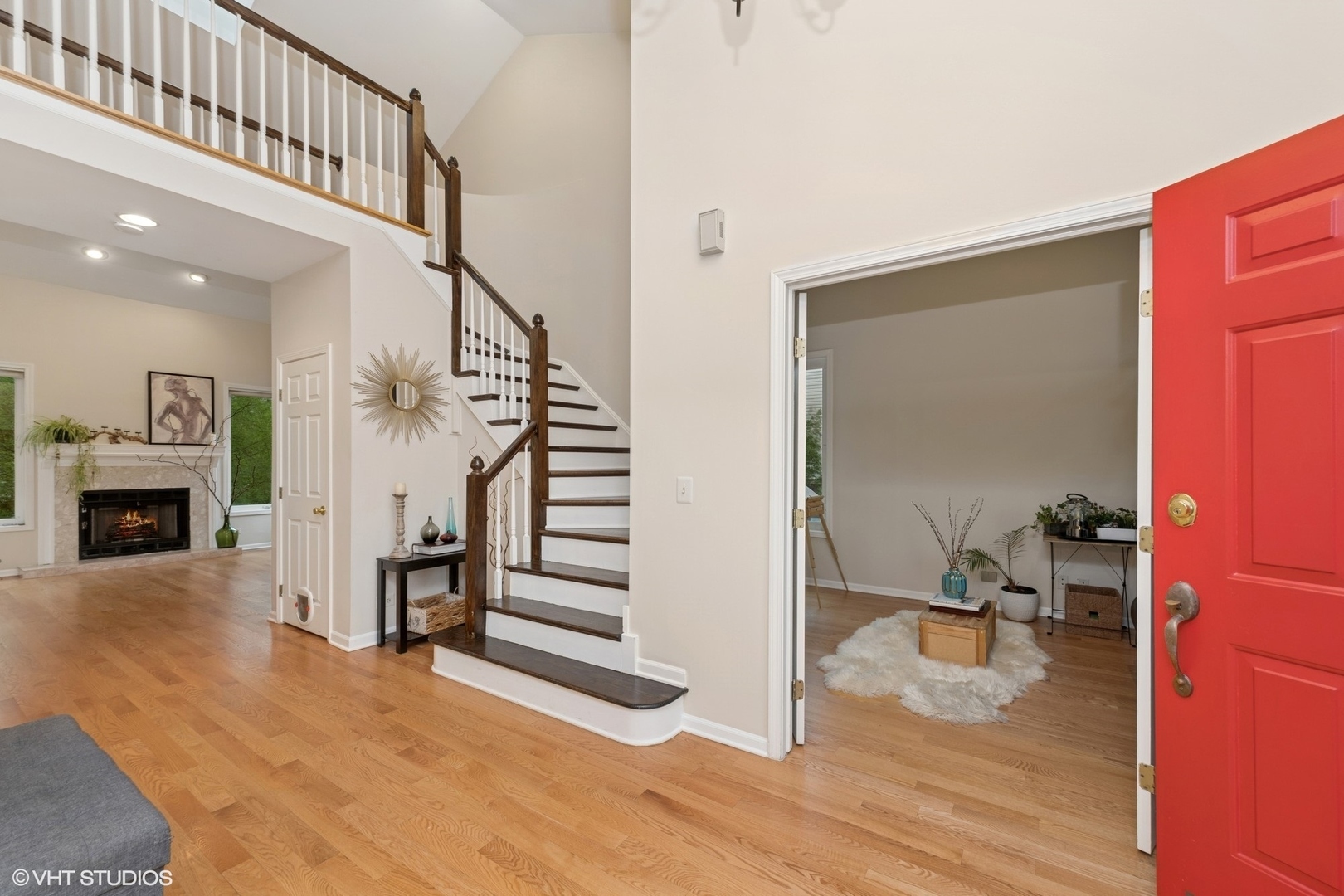 Property Photo:  1259 Eric Lane  IL 60047 