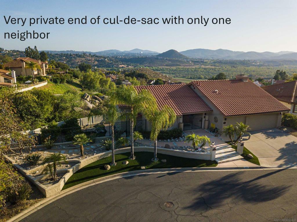 3933 Pinnacle Pl  Escondido CA 92025 photo