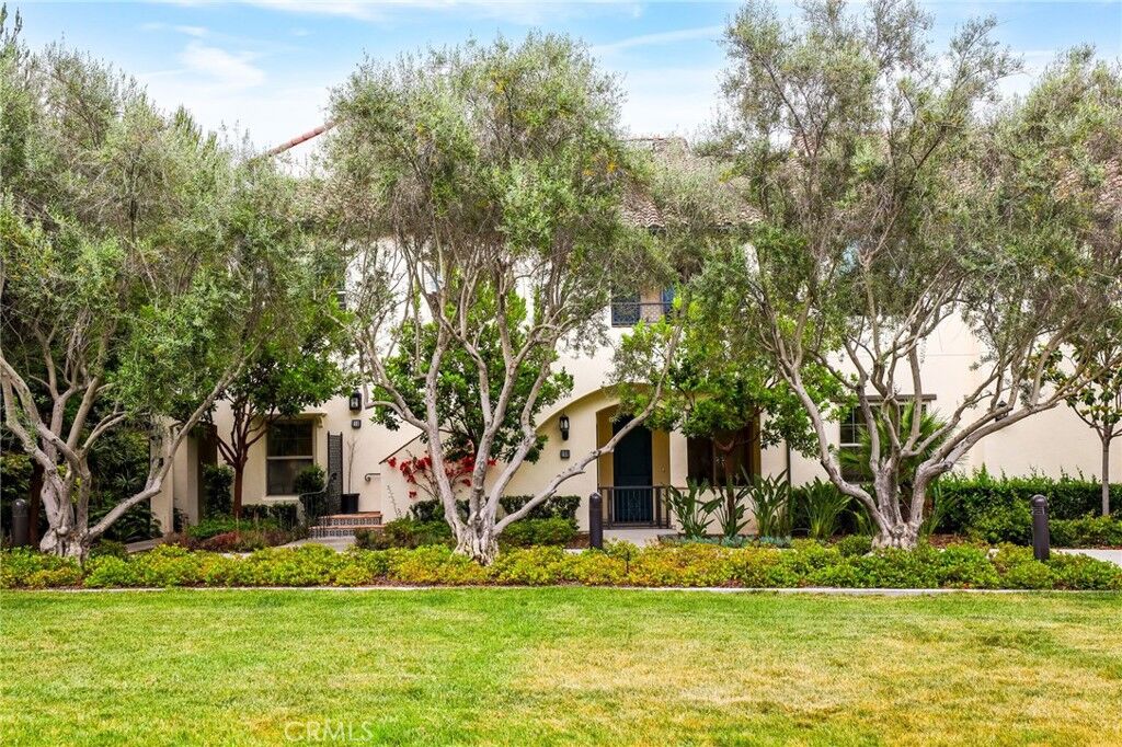 Property Photo: 108 Coastal Gdn CA 92618