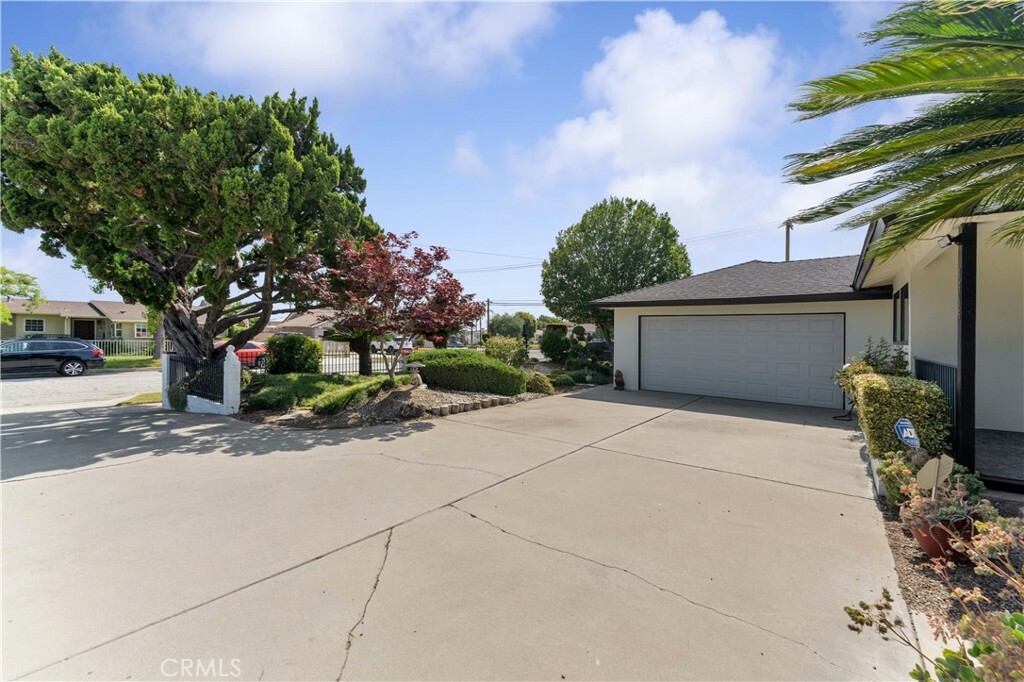 Property Photo: 1315 E Wingate Street CA 91724