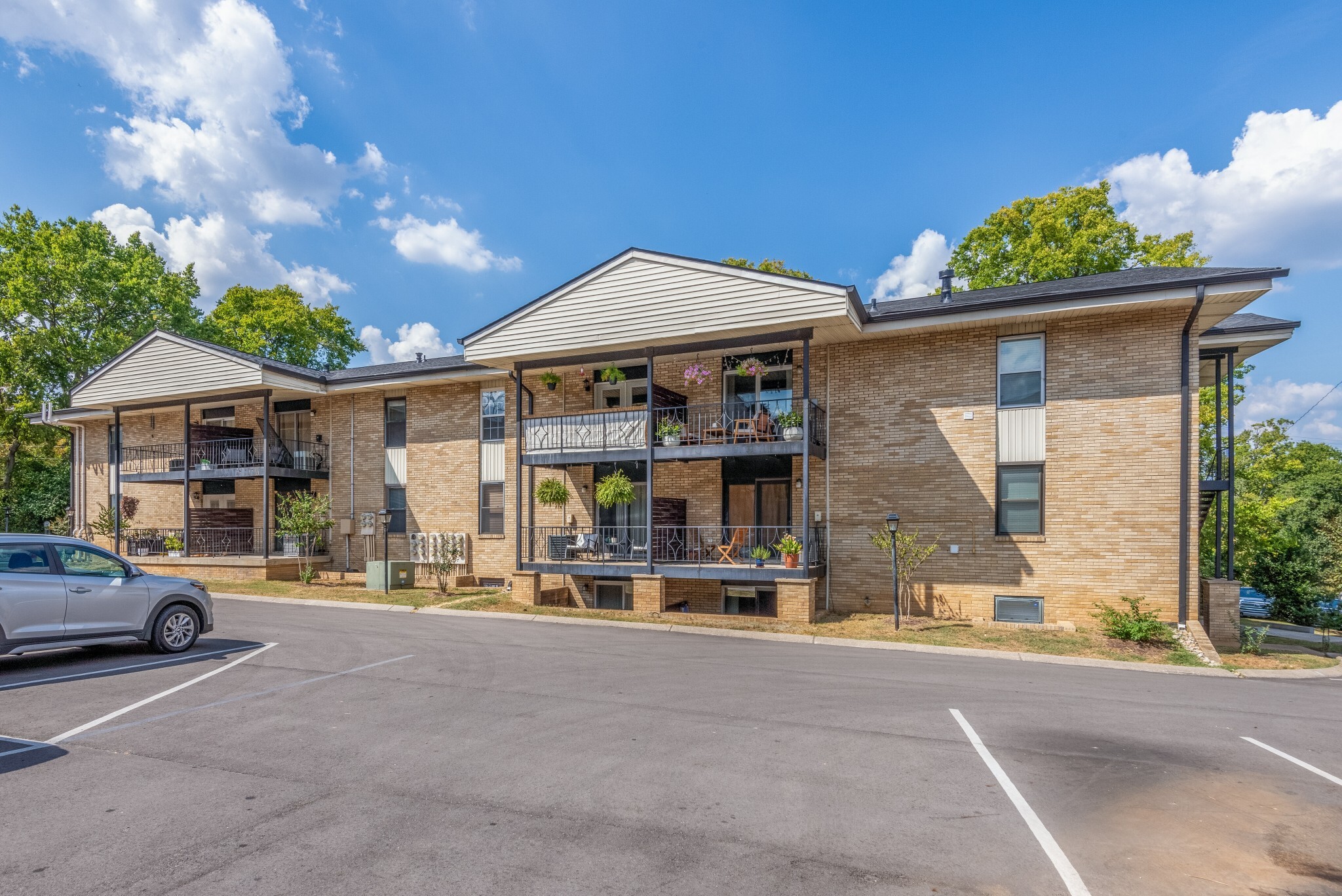 Property Photo:  4425 Westlawn Dr C301  TN 37209 