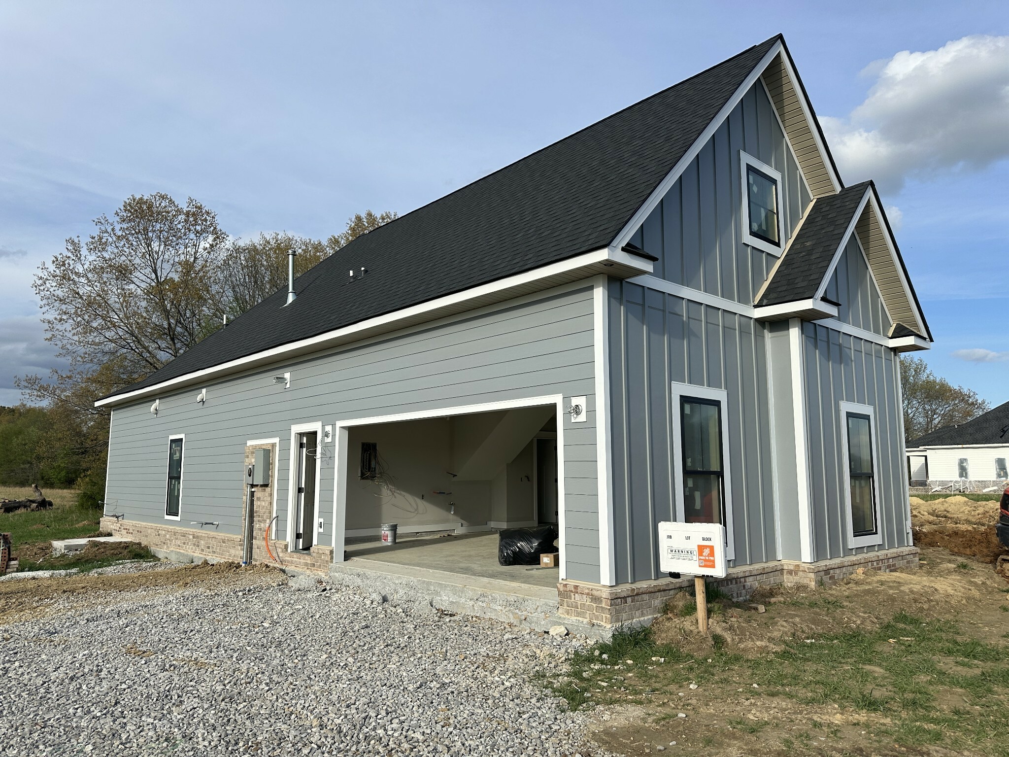 Property Photo: 887 Ovoca Lake Rd TN 37388
