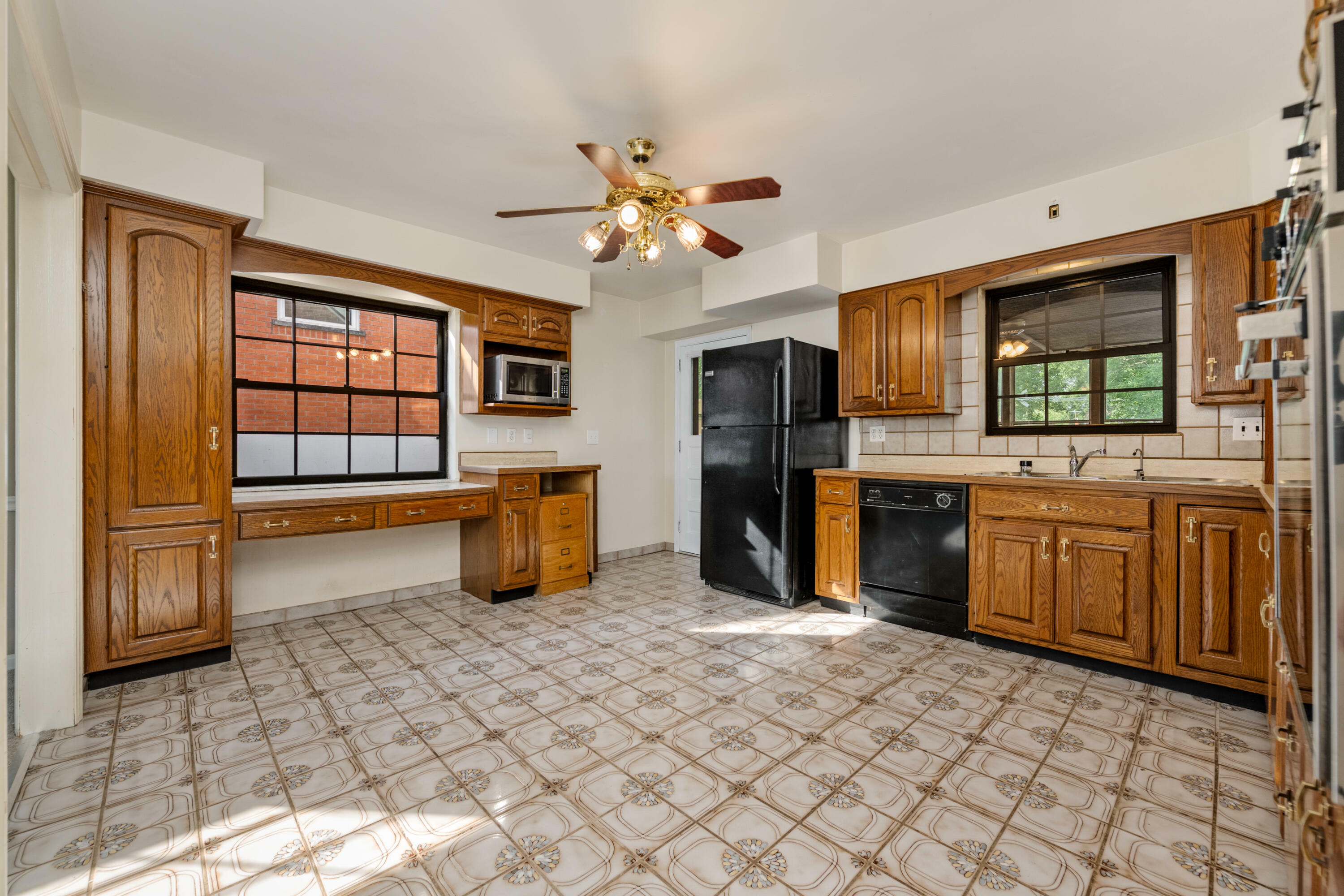 Property Photo: 420 Locust Street KY 41018