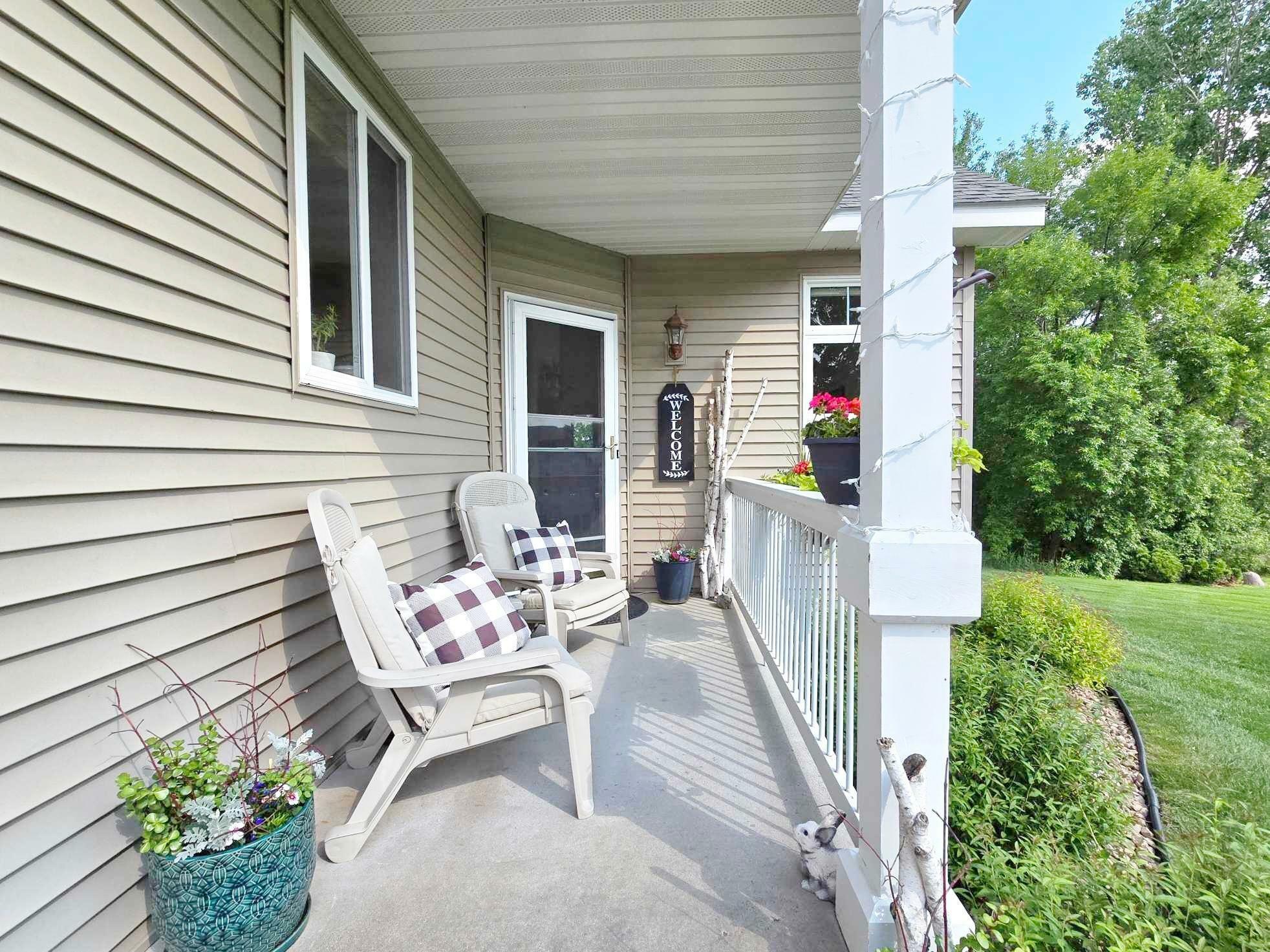 Property Photo: 3829 Meadowview Way MN 55375