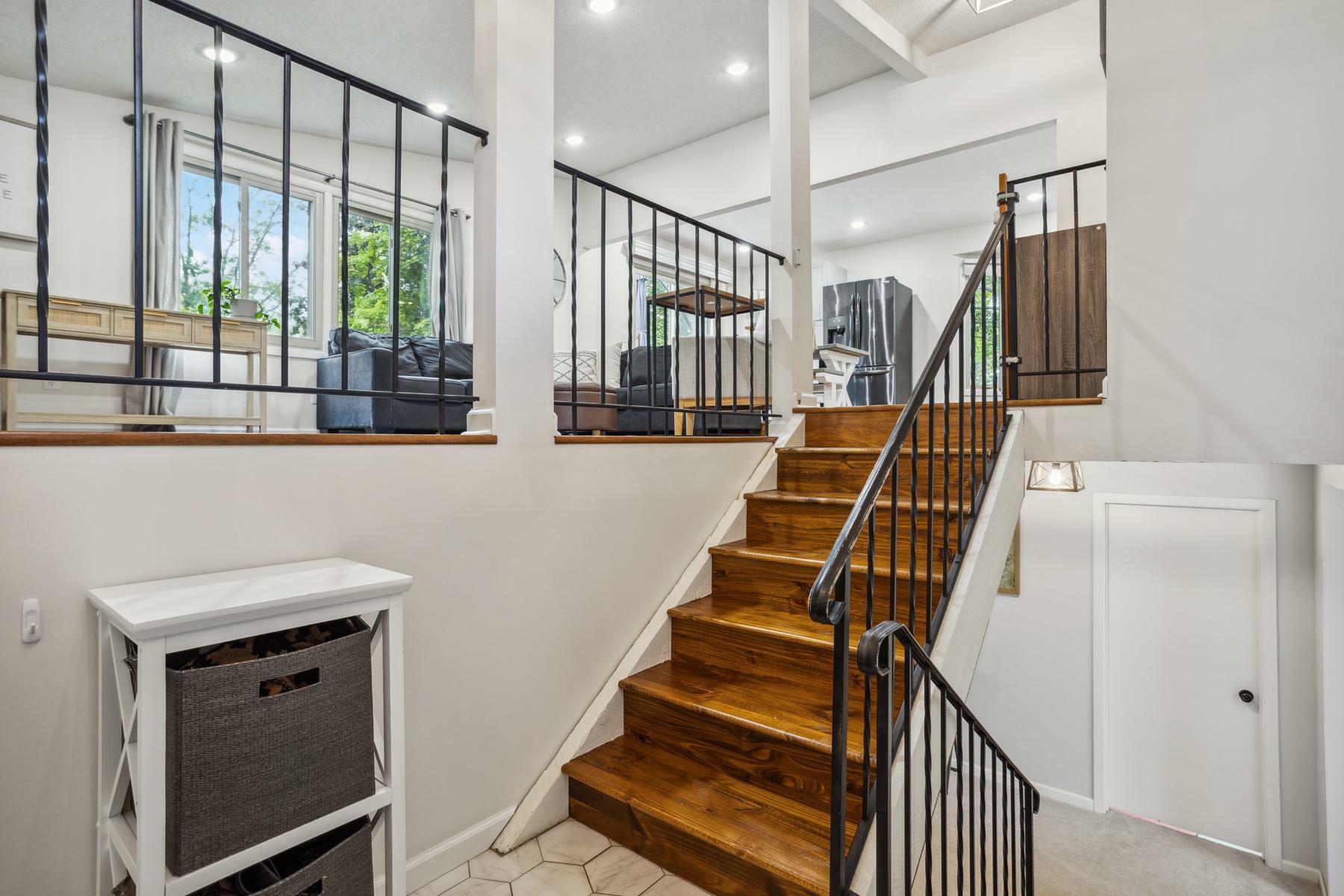 Property Photo: 2880 Weston Lane N MN 55447
