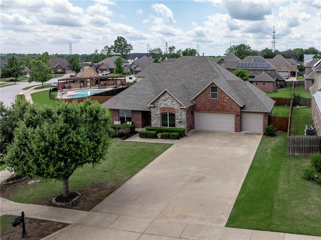 Property Photo: 2314 S Mont Blanc Avenue AR 72758