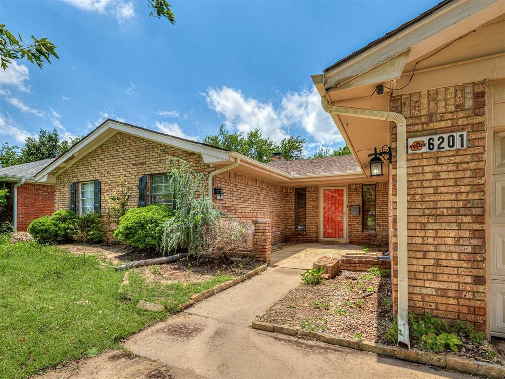 6201 N Allison Drive  Oklahoma City OK 73112 photo