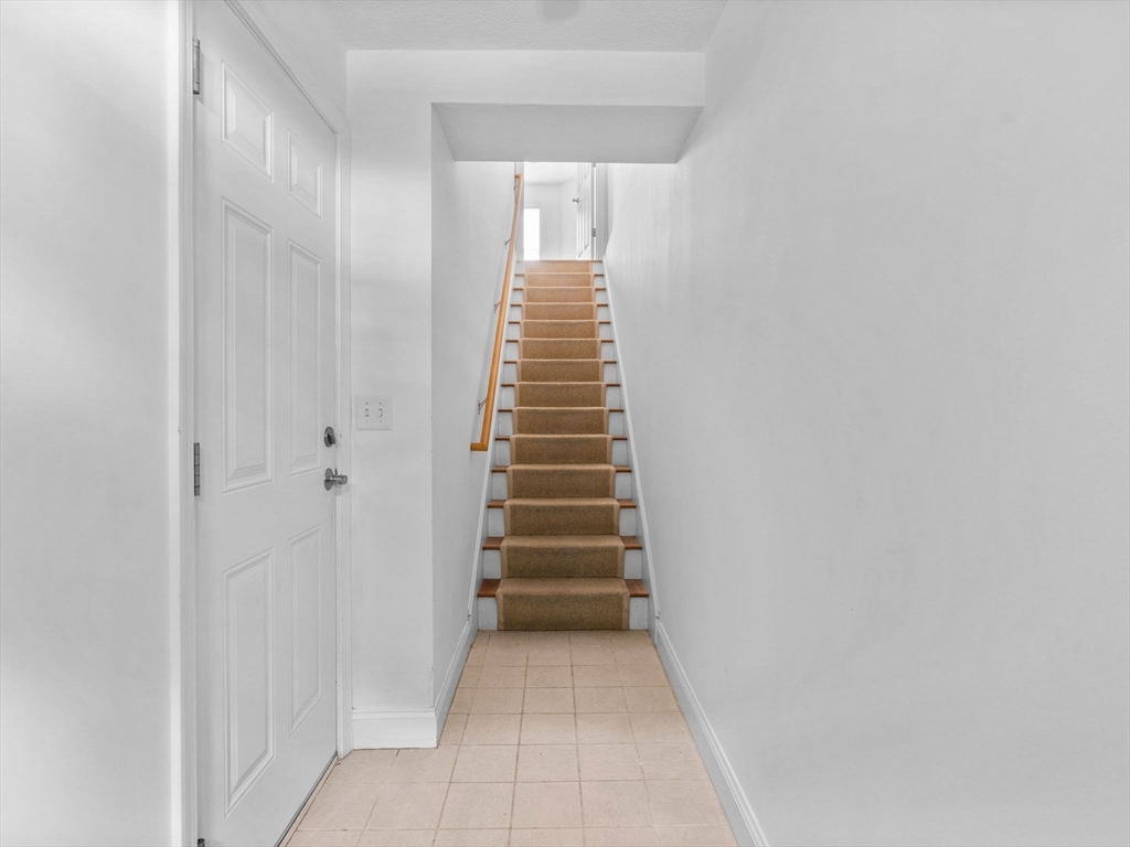 Property Photo: 40 Brattle St 16 MA 02476