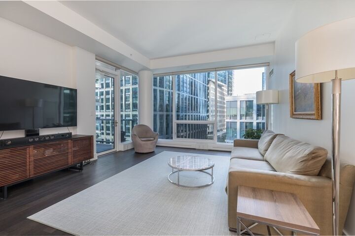 Property Photo:  22 Liberty Drive 7G  MA 02210 