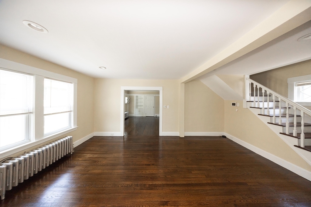 Property Photo: 139 Endicott Street MA 01610