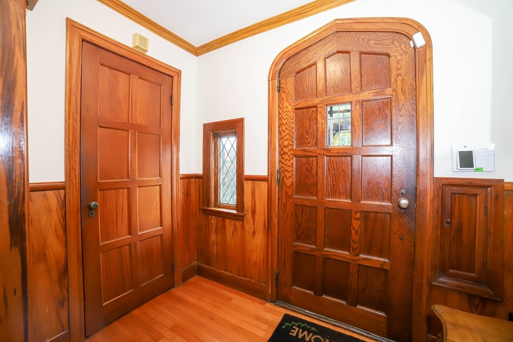 Property Photo: 493 Salisbury St MA 01609