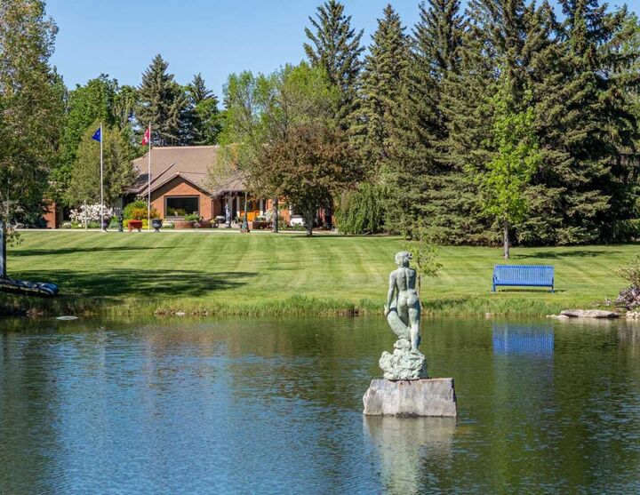 Property Photo:  234214 Range Road 284  AB T1X 0K3 