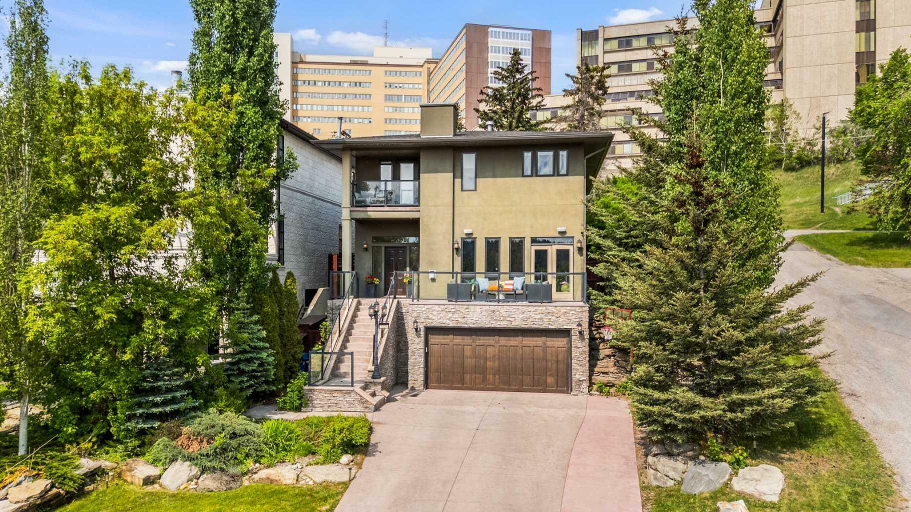 Property Photo: 3520 8 Avenue NW AB T2N 1C9