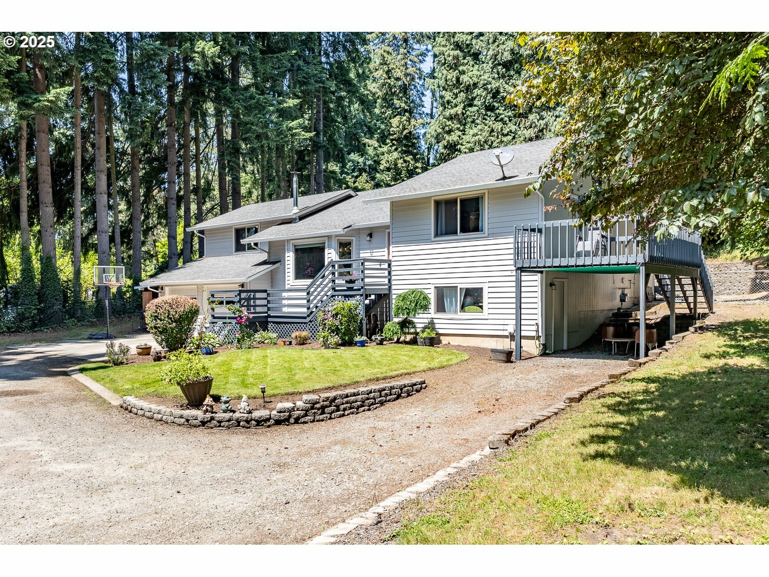 Property Photo:  2608 NE 53rd St  WA 98663 
