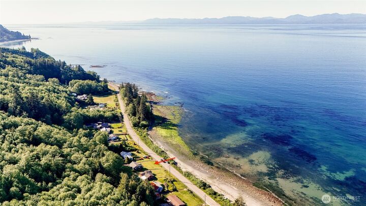 Property Photo: 8520 Hwy 112 Highway WA 98381