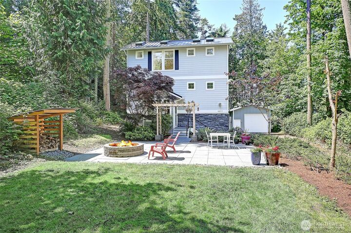 1577  Arrowhead Beach Rd  Camano Island WA 98282 photo