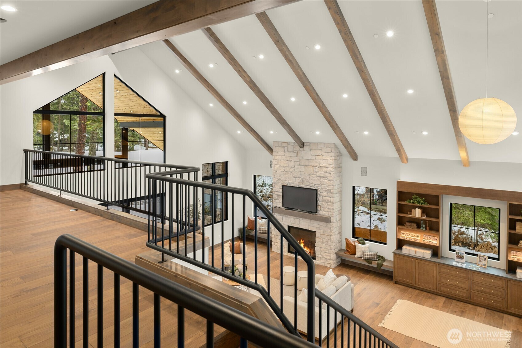 Property Photo: 1211 Pinegrass Loop WA 98922