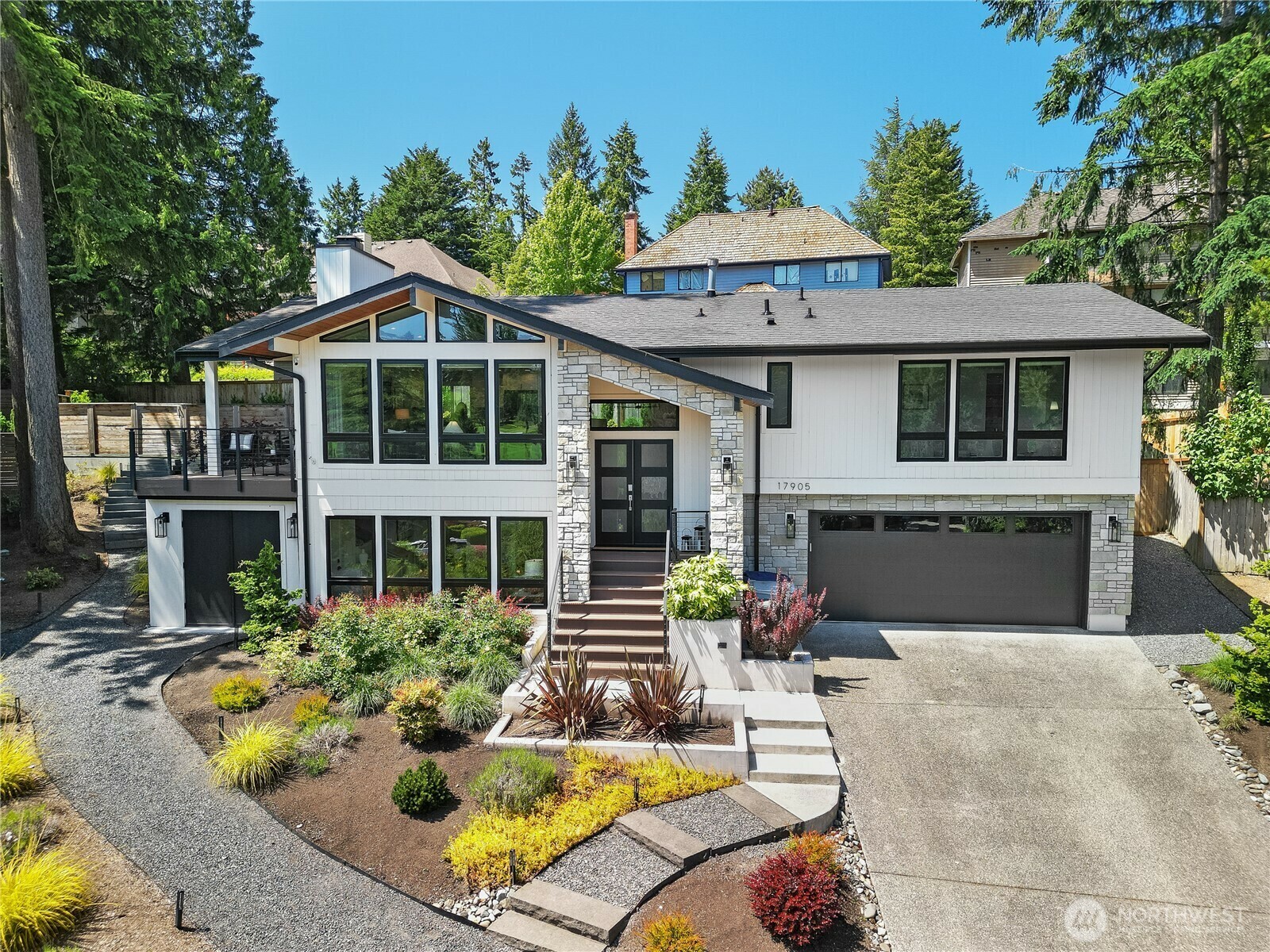 Property Photo: 17905 NE 19th Place WA 98008