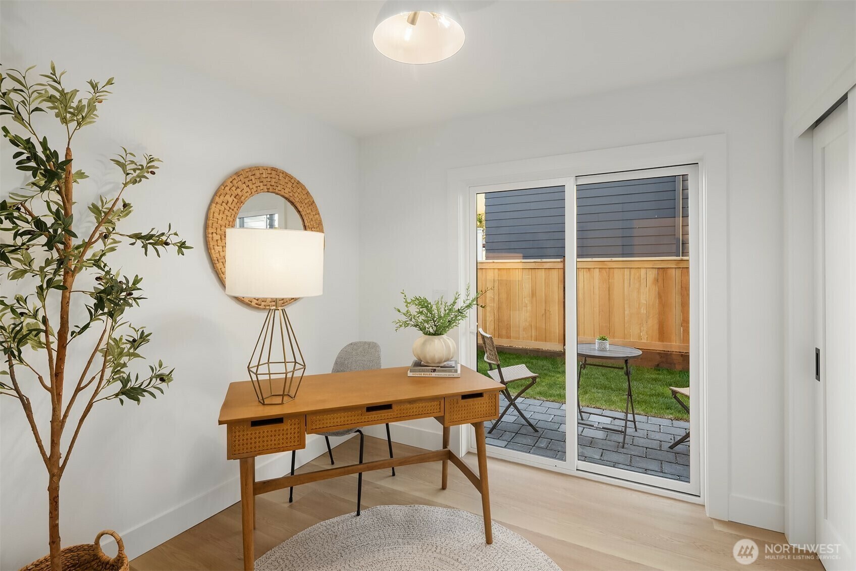 Property Photo: 7736 30th Avenue NW B WA 98117