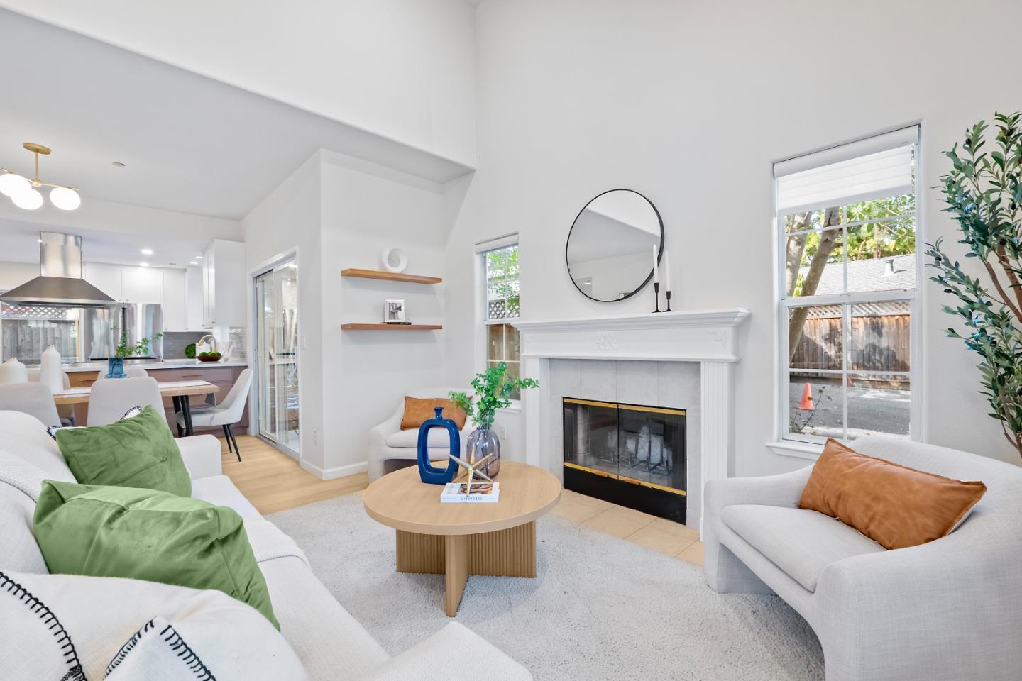 Property Photo: 838 Excell Court CA 94043