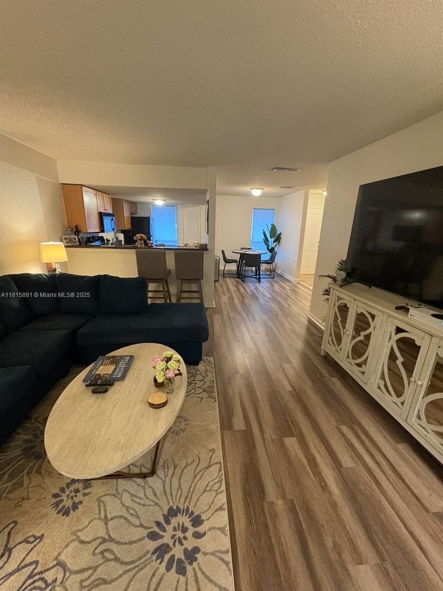 Property Photo:  1810 NW 23rd Blvd 103  FL 32605 