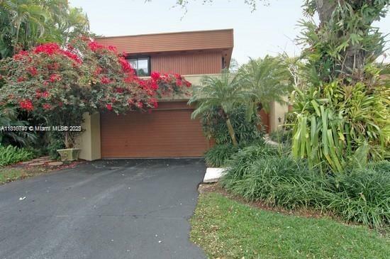 Property Photo: 11832 SW 79th Ter FL 33183