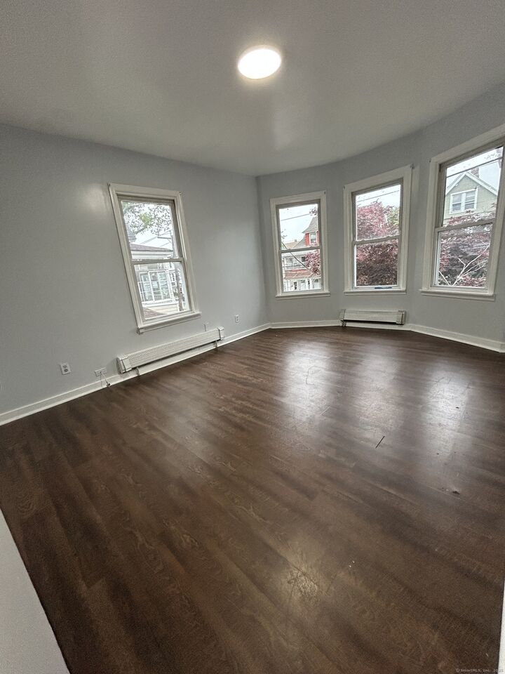 Property Photo: 173 5th Street 2 CT 06607