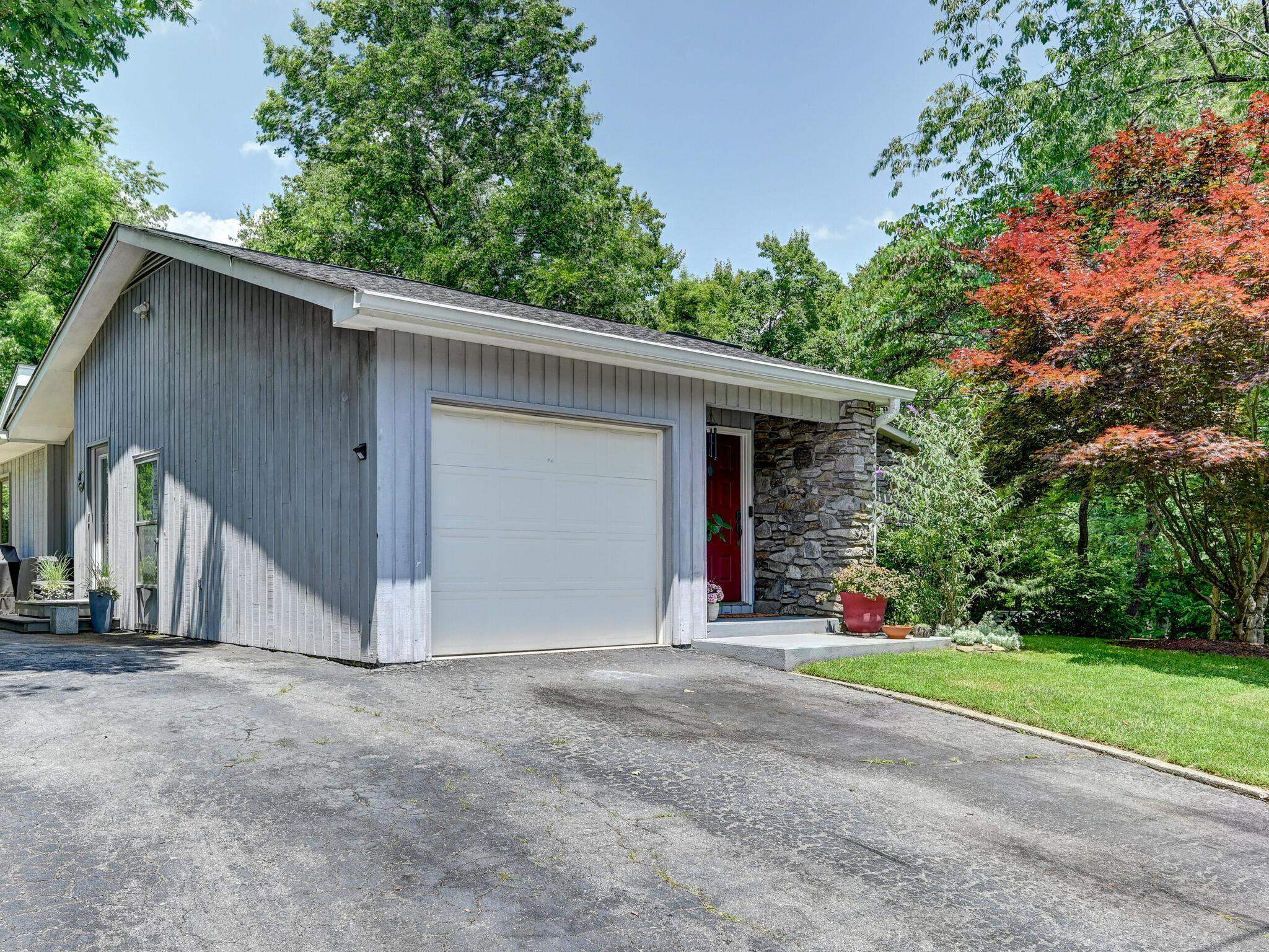 Property Photo:  110 Aurora Drive  NC 28805 