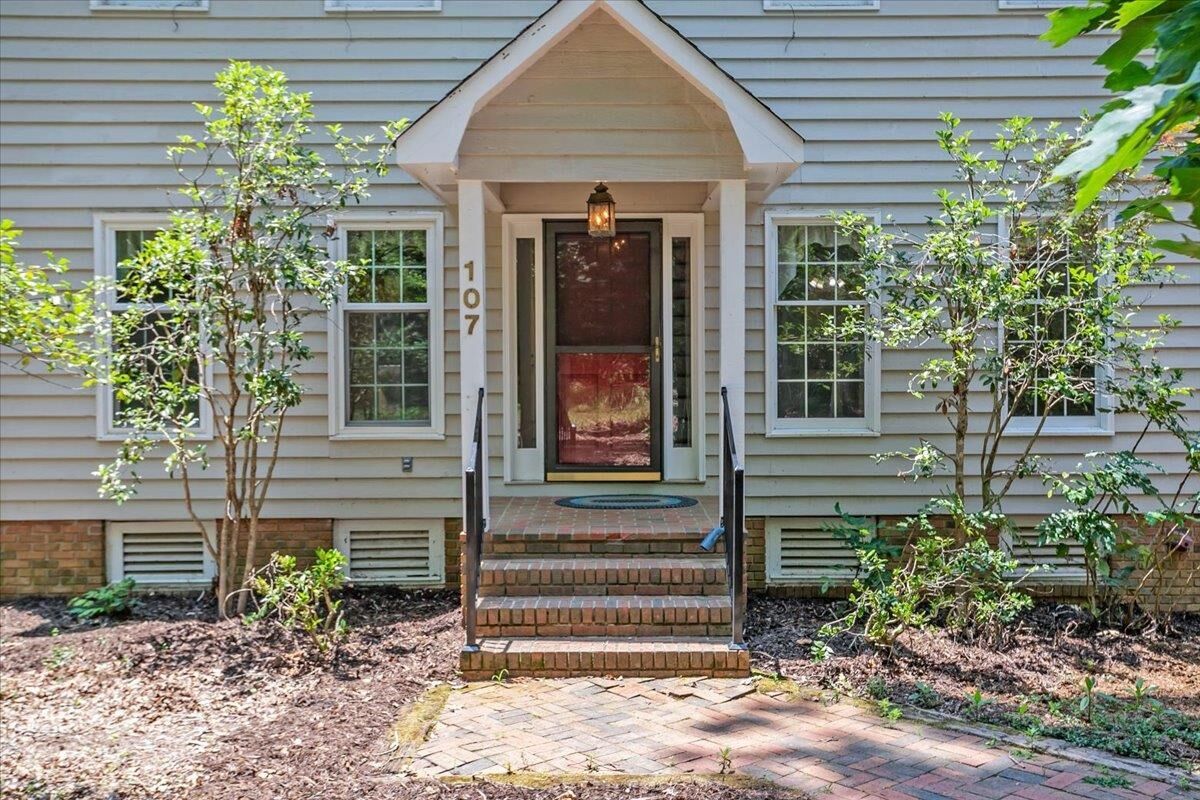 Property Photo:  107 Cinder Creek Road  SC 29307 