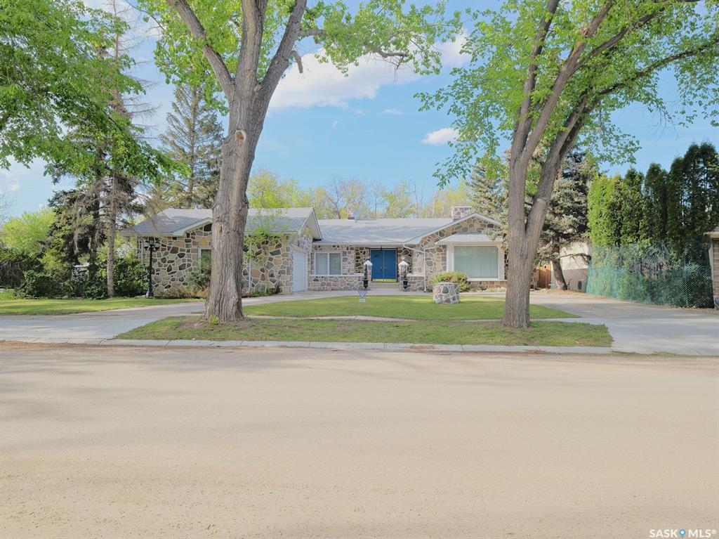 Property Photo: 107 Jubilee Crescent SK S0L 2V0