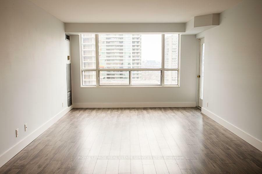 Property Photo: 100 Upper Madison Avenue 1204 ON M2N 6M4