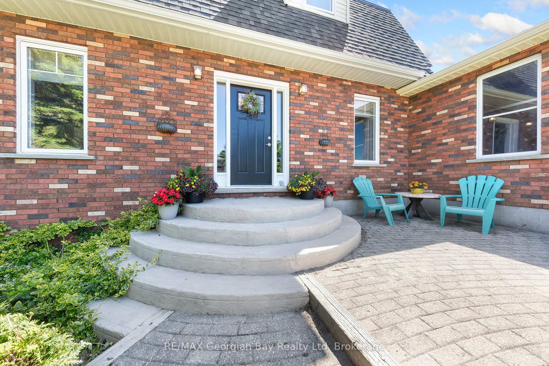 Photo de la propriété: 51 Payette Drive ON L9M 1H5