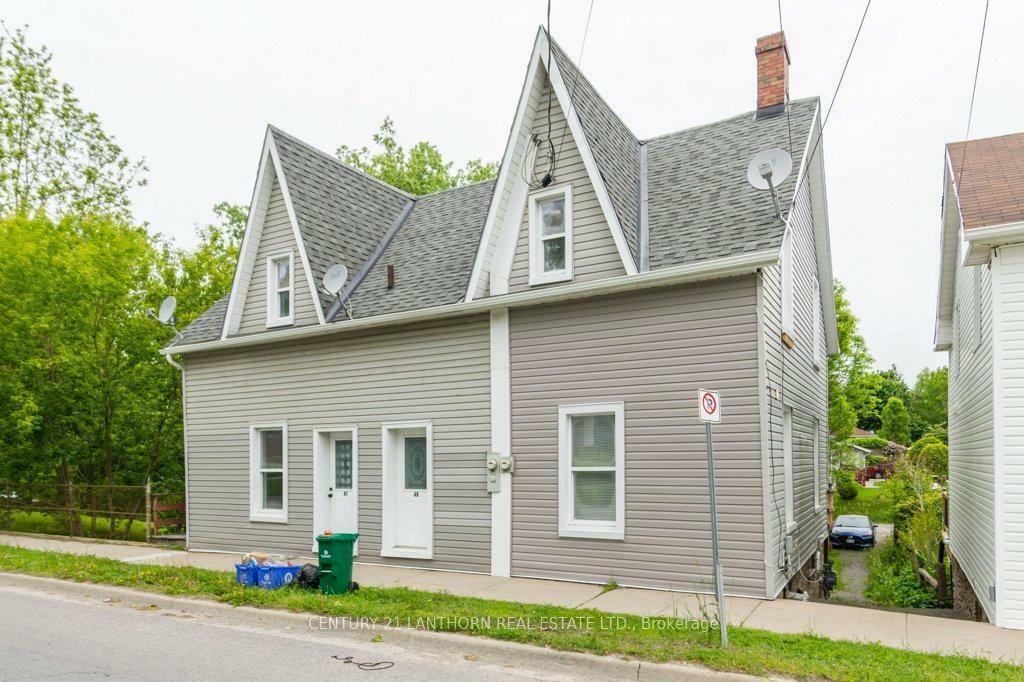 Property Photo: 47-49 Union Street ON K0K 2T0