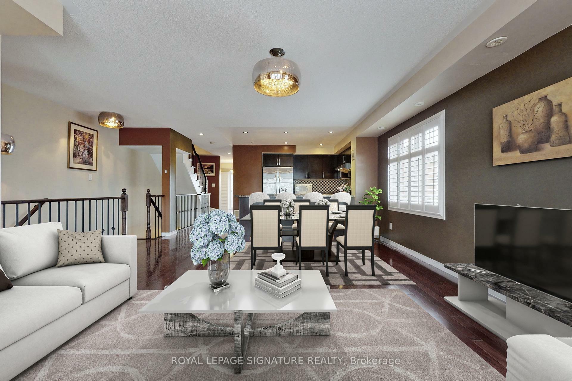 Property Photo: 3375 Thomas Street 2 ON L5M 0P7