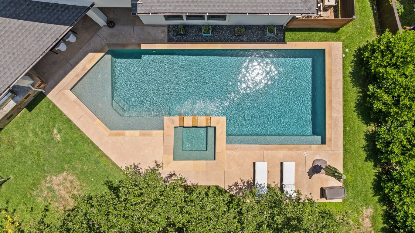Property Photo: 3604 Shady Creek Cove TX 78746