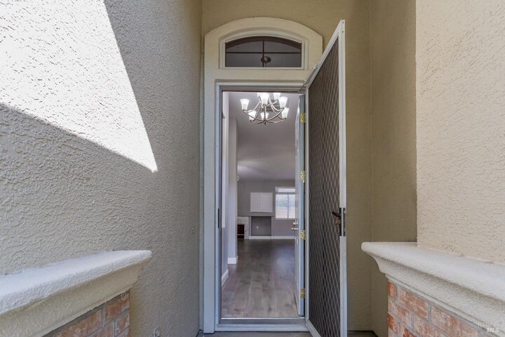 Property Photo: 142 Bounty Lane CA 95687