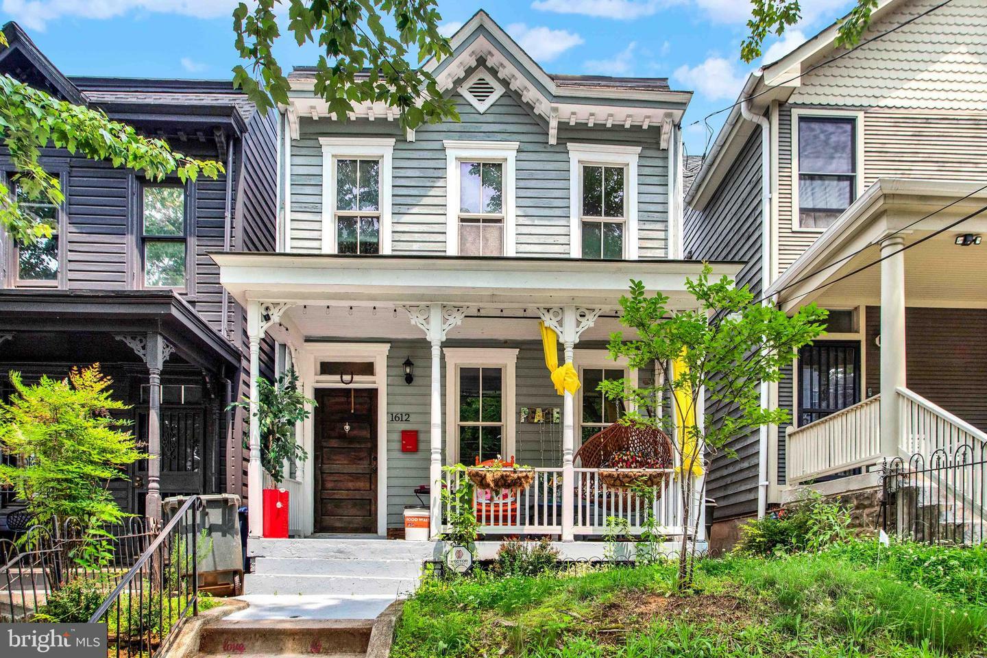 Property Photo: 1612 V Street SE DC 20020