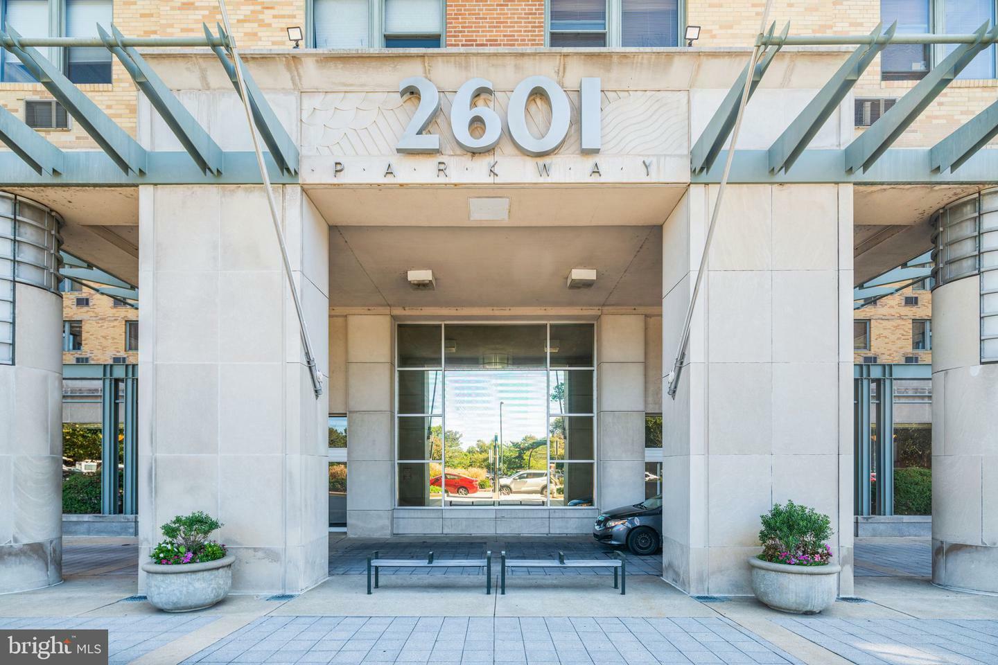 Property Photo: 2601 Pennsylvania Avenue 924 PA 19130