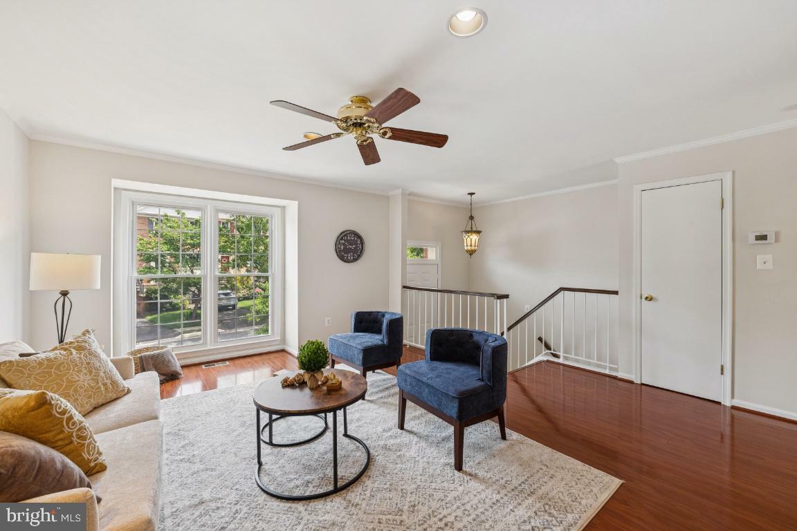 Property Photo: 4231 Sleepy Lake Drive VA 22033