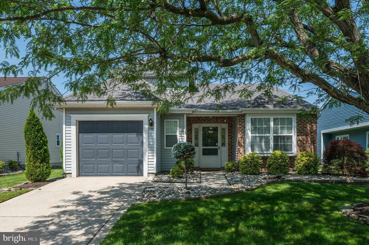 Property Photo: 681 Cascade Dr S NJ 08054