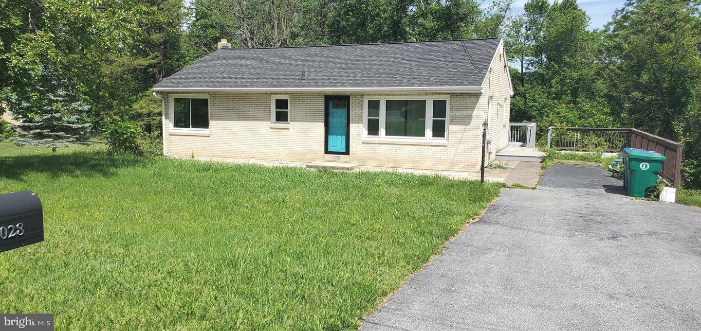 5028 Irene Drive  Harrisburg PA 17112 photo