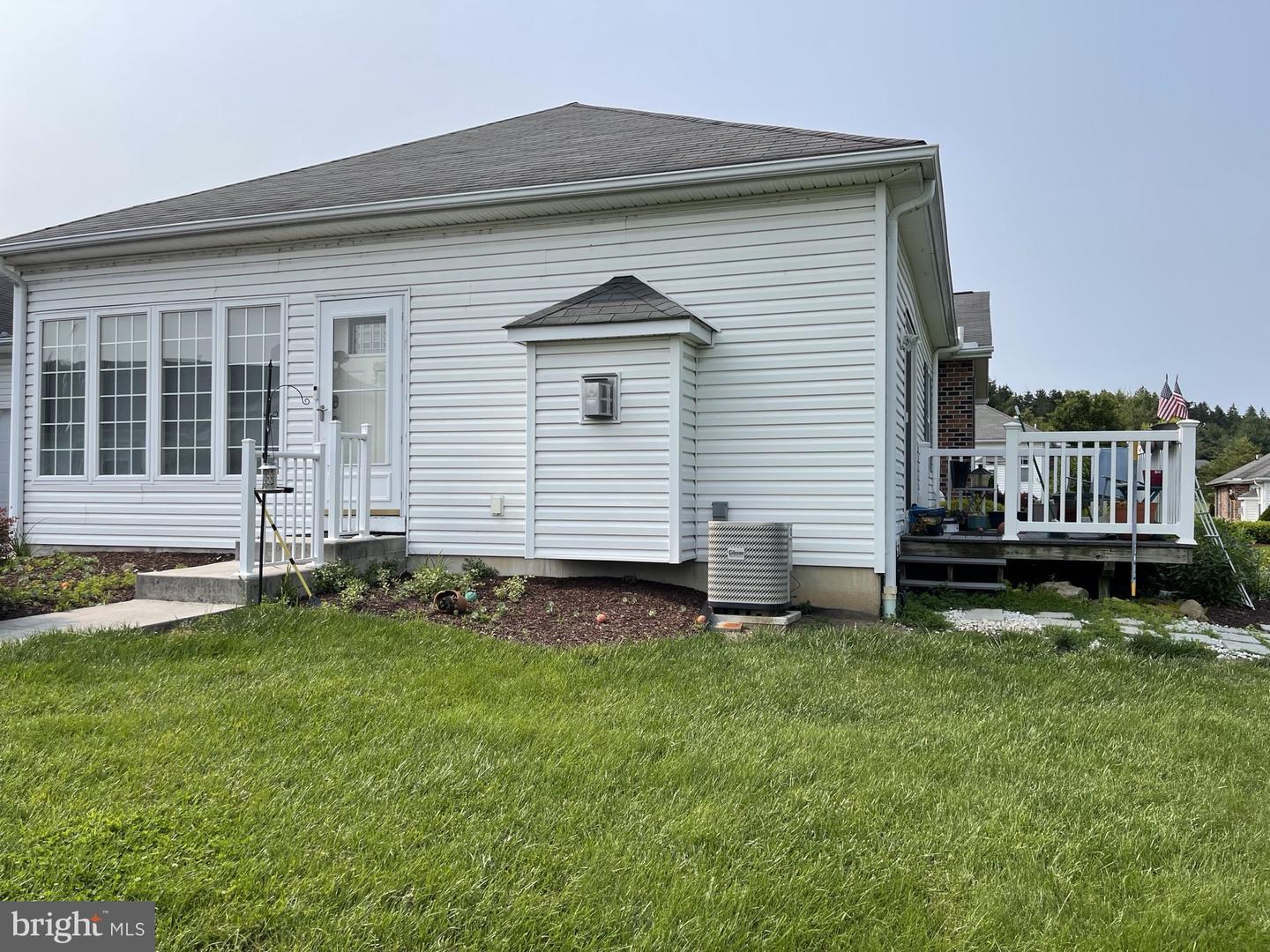 Property Photo: 2797 Meadow Drive PA 17325