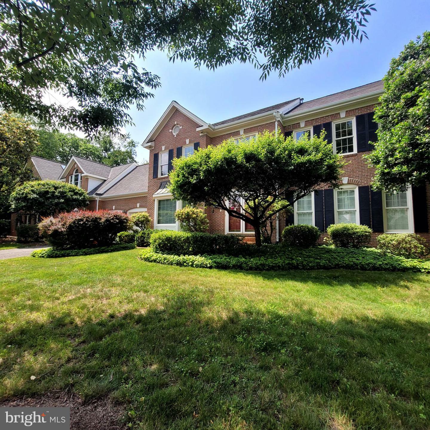 Property Photo: 13893 Walney Park Drive VA 20151