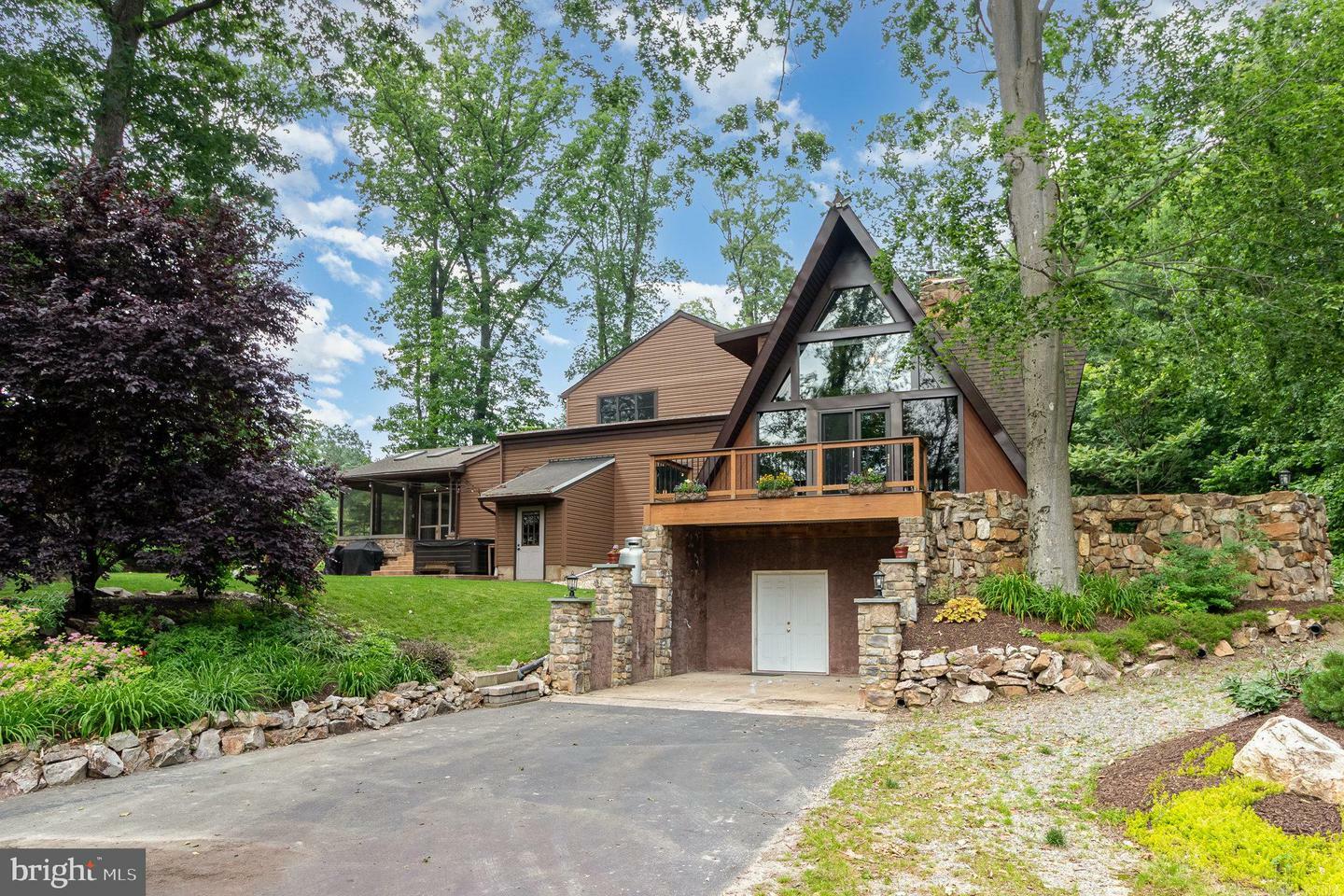 Property Photo: 310 Indian Head Road PA 17512