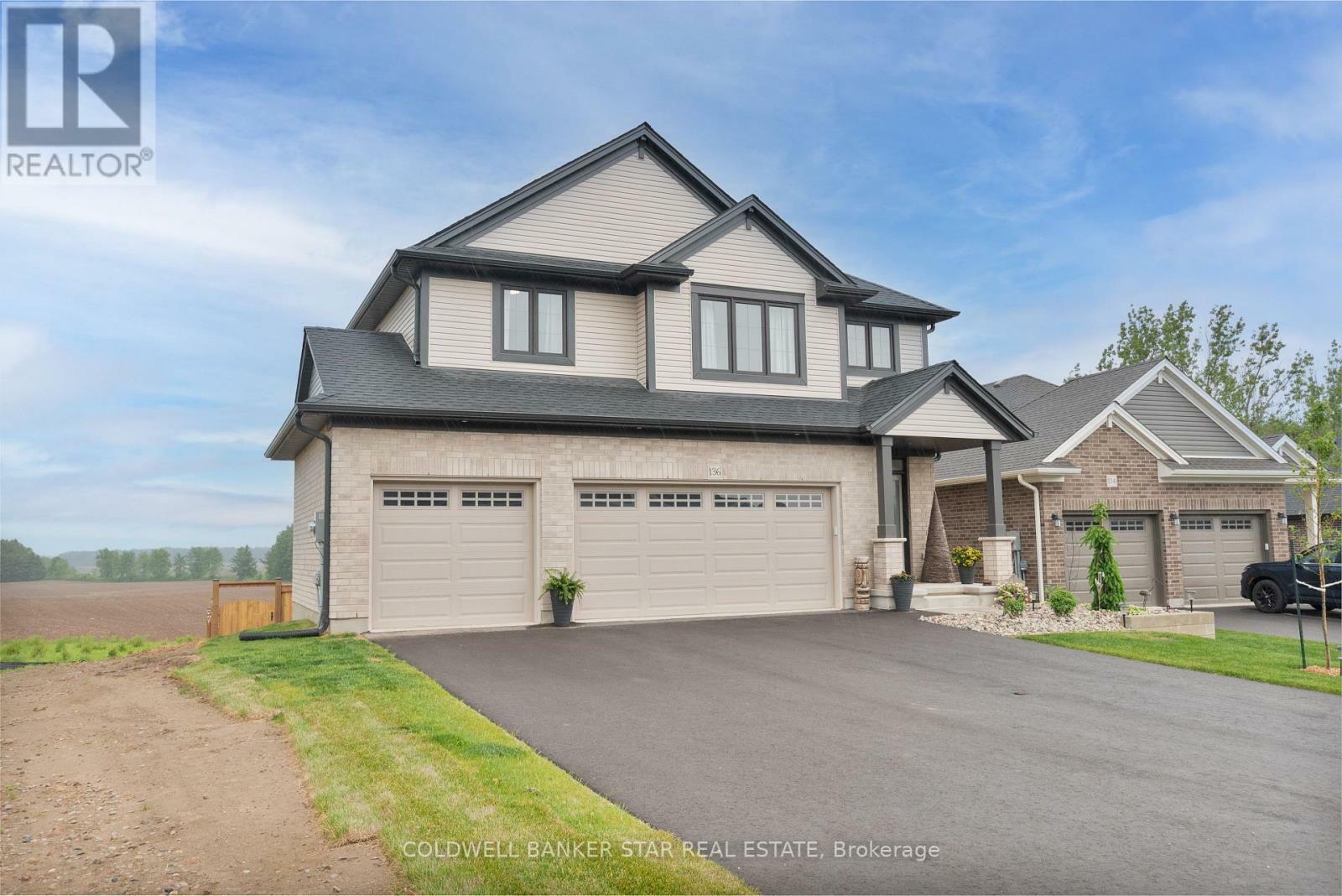 Property Photo: 136 Graydon Drive ON N0J 1N0