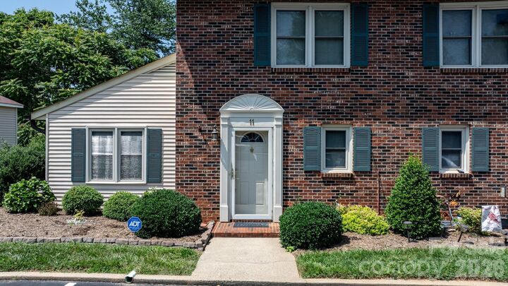 Property Photo:  1330 5th Street NE 11  NC 28601 