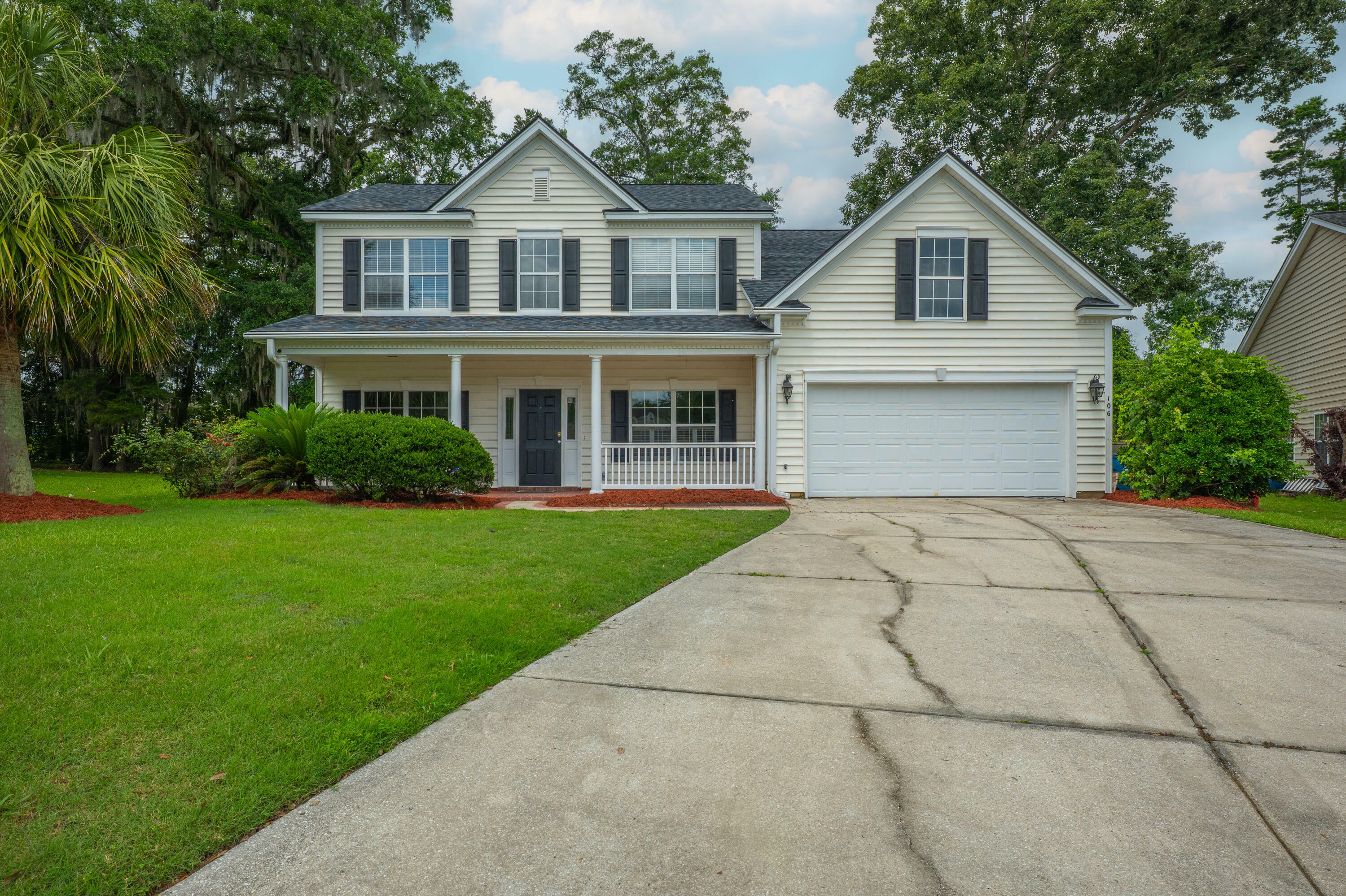 Property Photo: 106 Brandy Court SC 29485