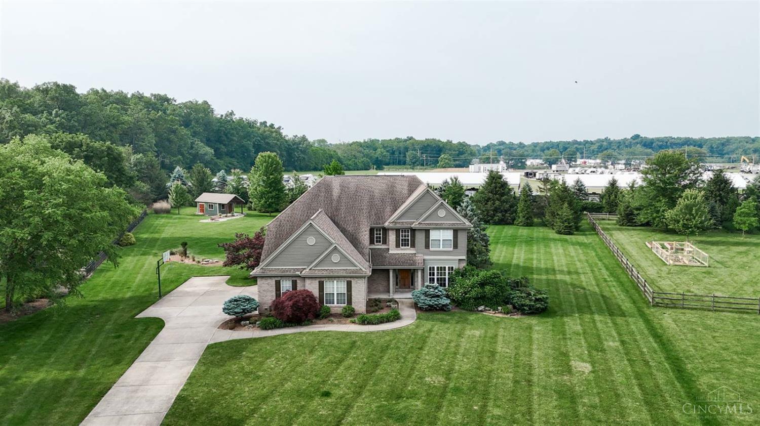 Property Photo: 415 Grandin Ridge Drive OH 45039