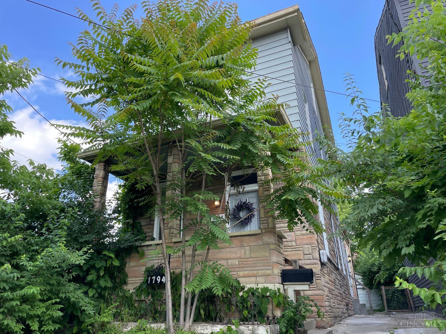 Property Photo: 1794 Dreman Avenue OH 45223