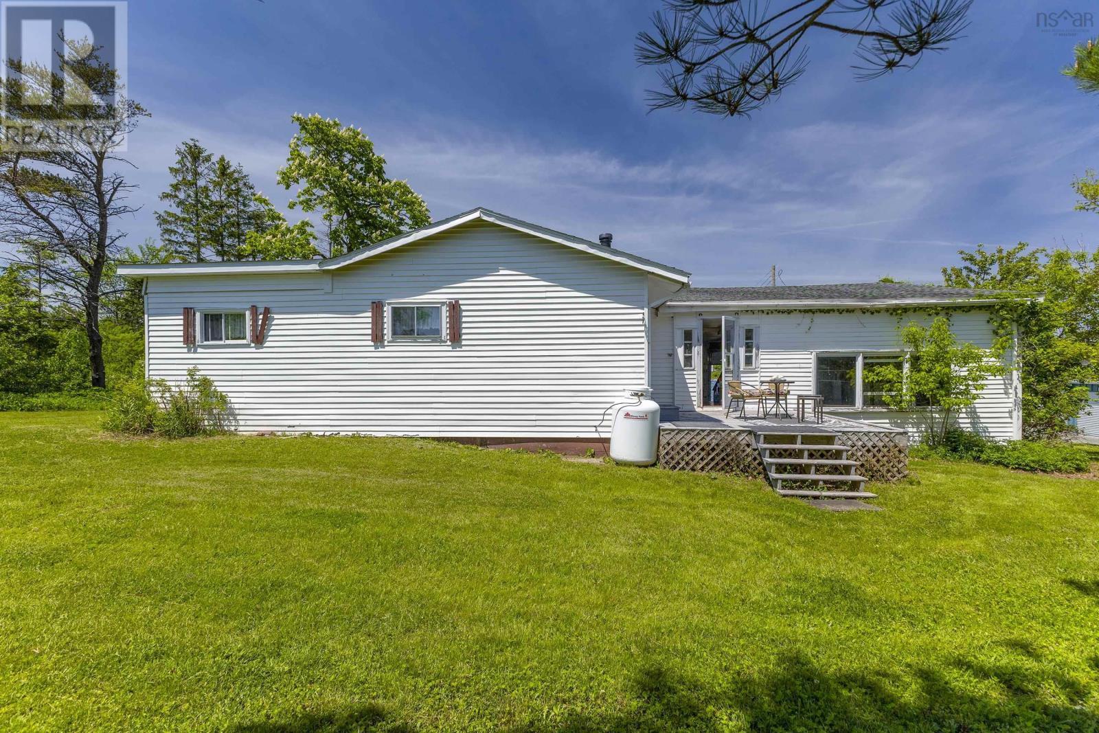 Property Photo: 3940 South Side Road NS B2G 2H7